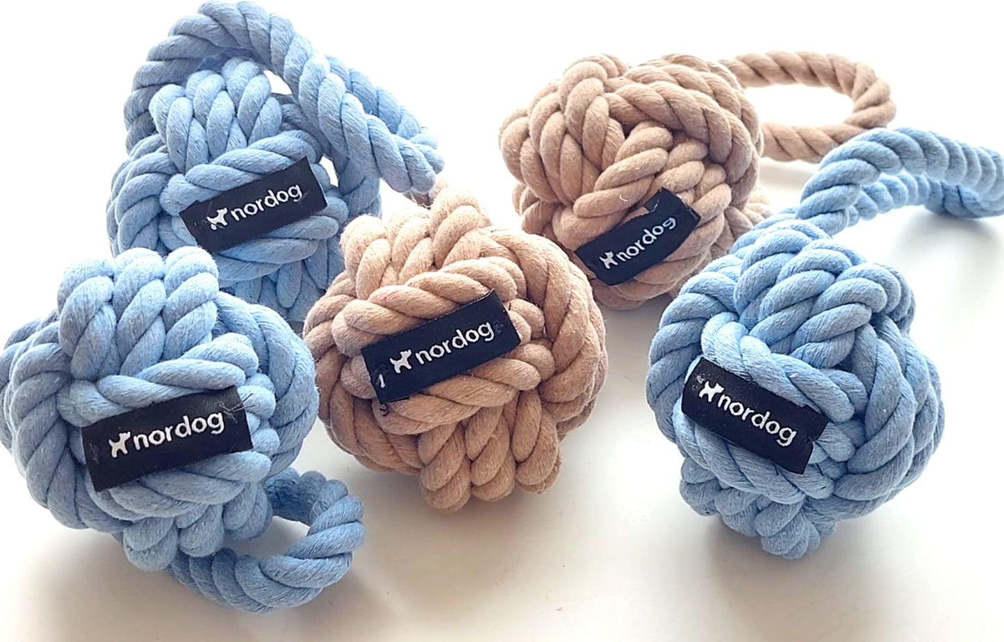 hondenspeelgoed organisch materiaal training gooispelletjes apporteerspel Nordog blauw en taupe