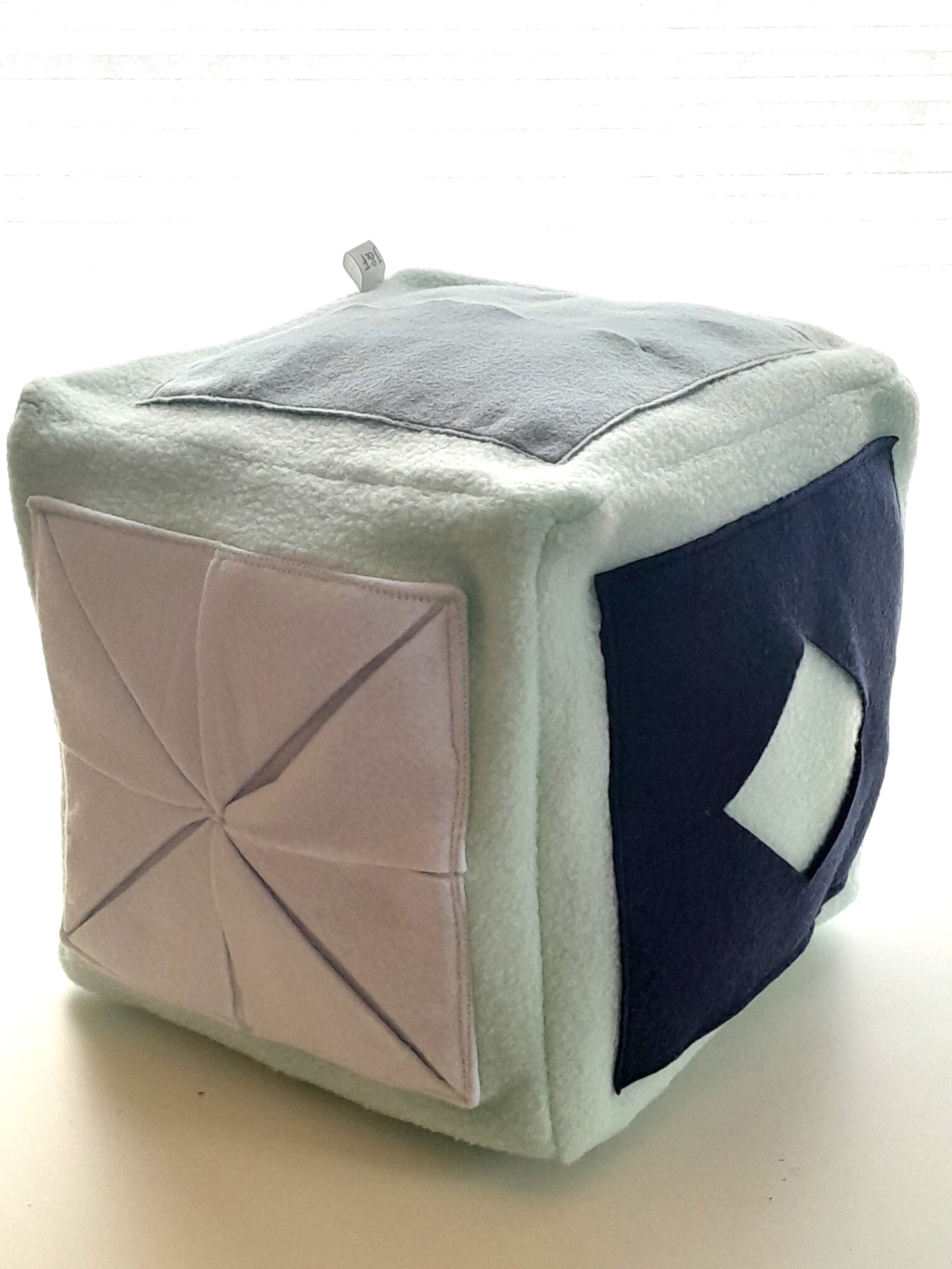 Interactief snuffelspeeltje hond – J&F Kubusbal® Minty Joy (XS-L)