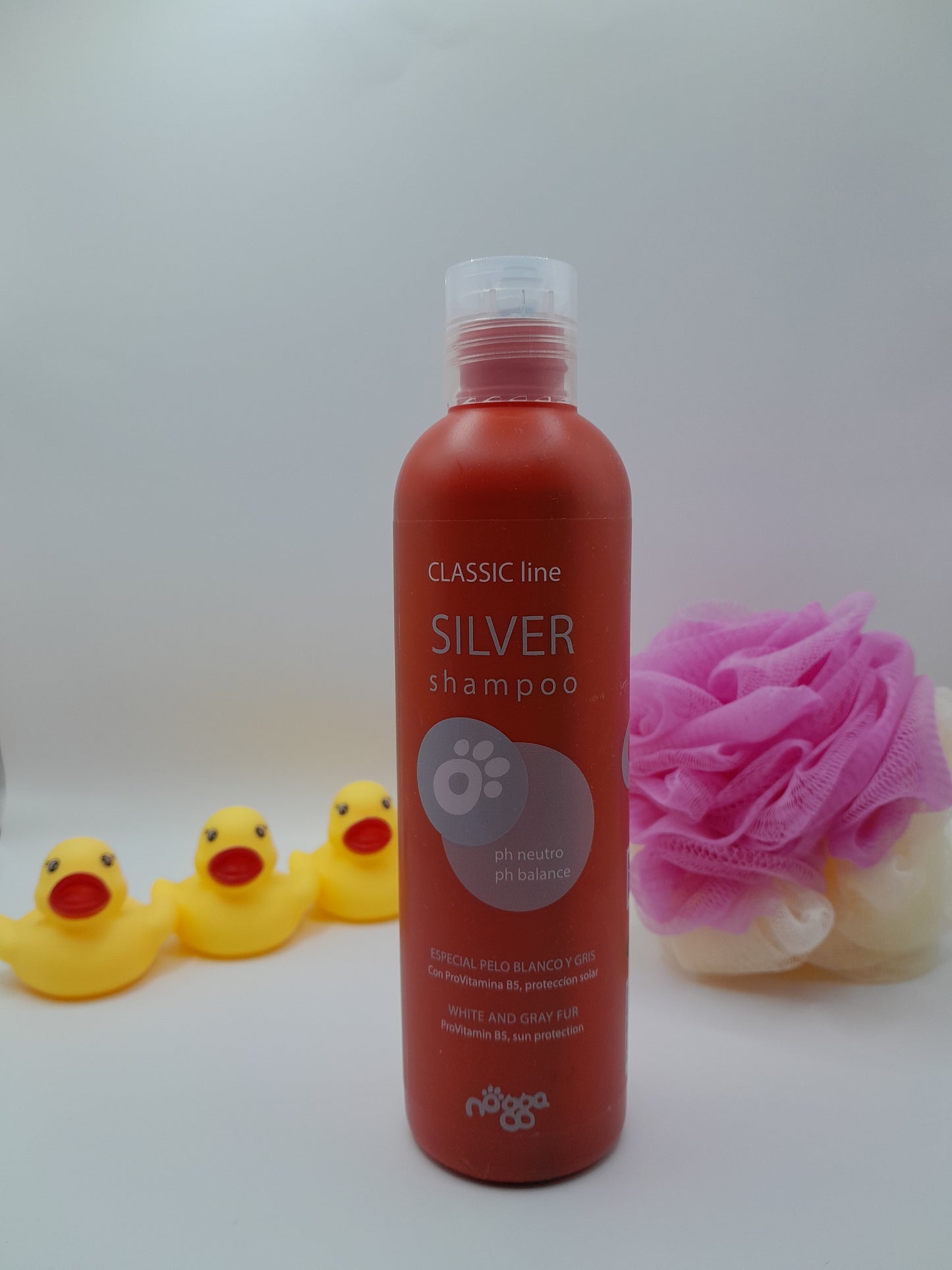 vachtverzorging Nogga Silver hondenshampoo voor een gekleurde vacht Classic line