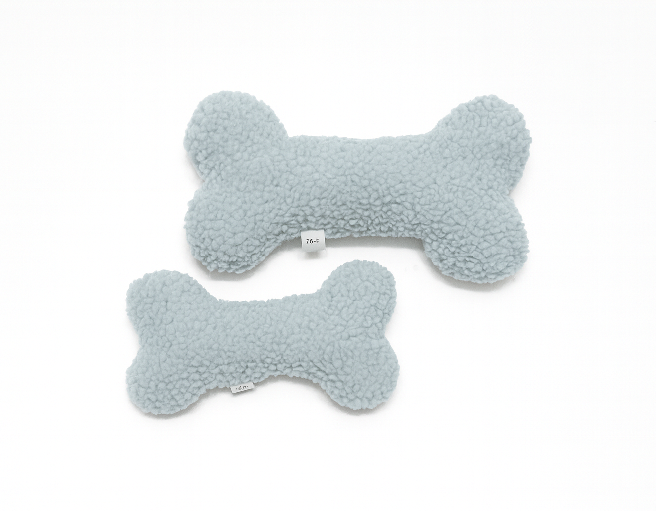 Judith & Florent Teddybot - Blauw - Pluchen hondenspeeltje van teddystof