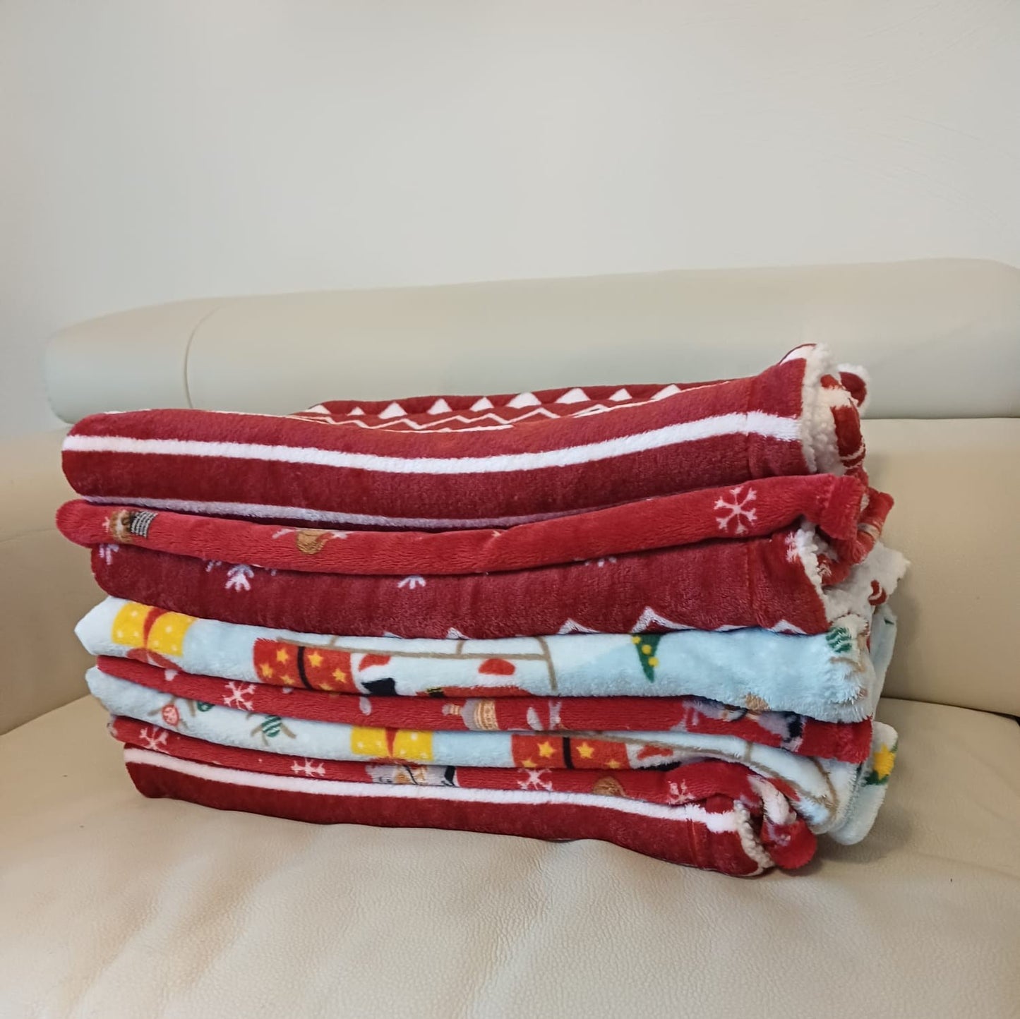 J&F Nordic Snug – Fleece & Teddystof dekentje (75 x 95 cm)