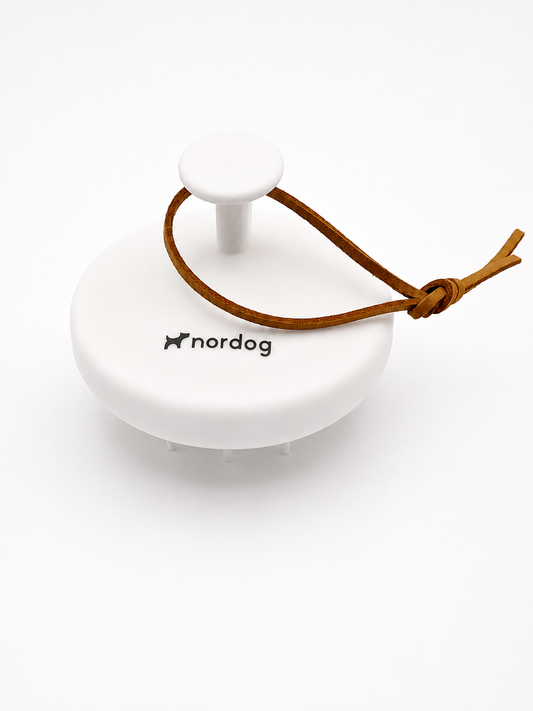 Witte Nordog badborstel voor honden