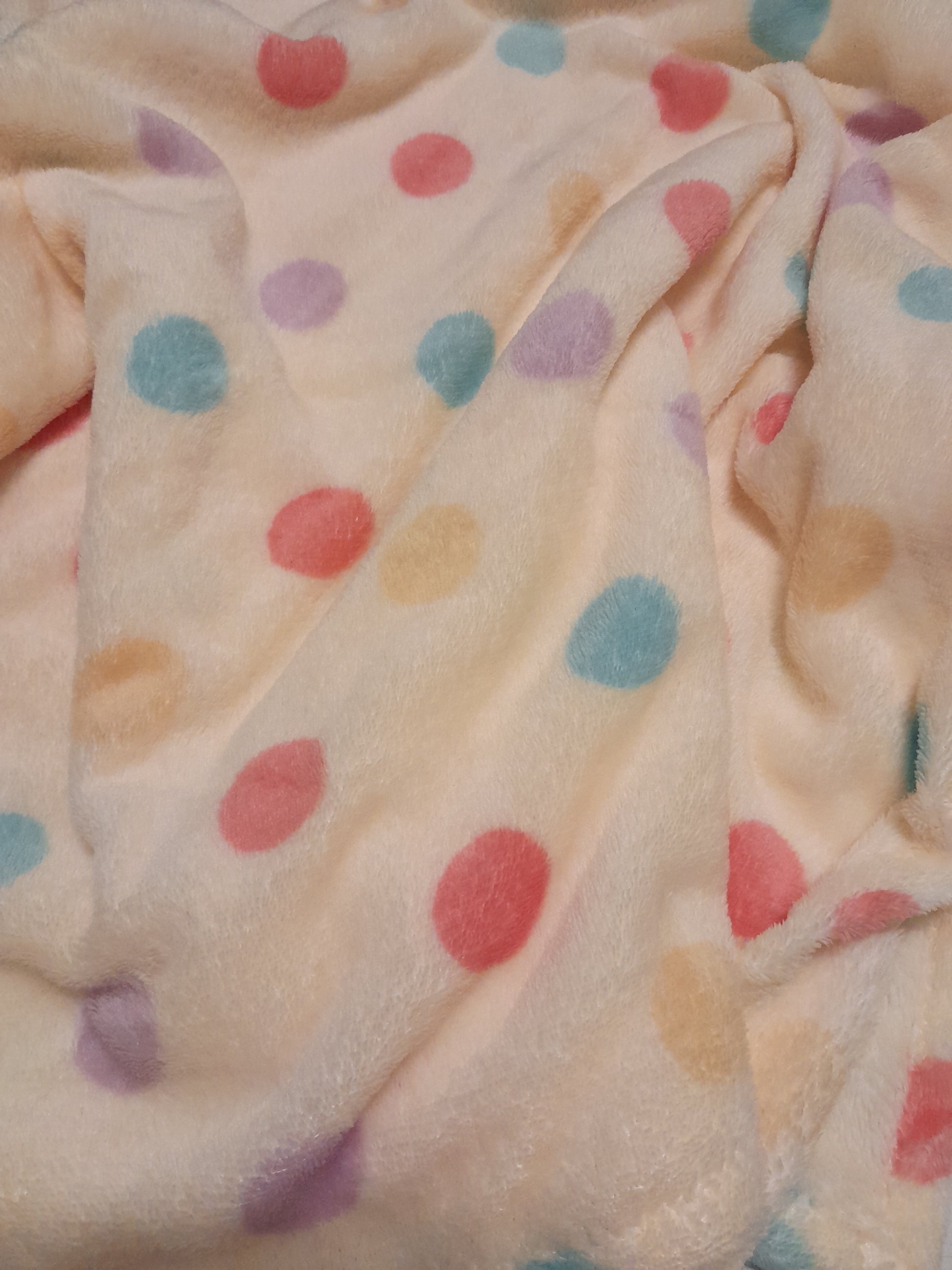 J&F fleece dekentje Lentefleece Pastel Stippen voor honden
