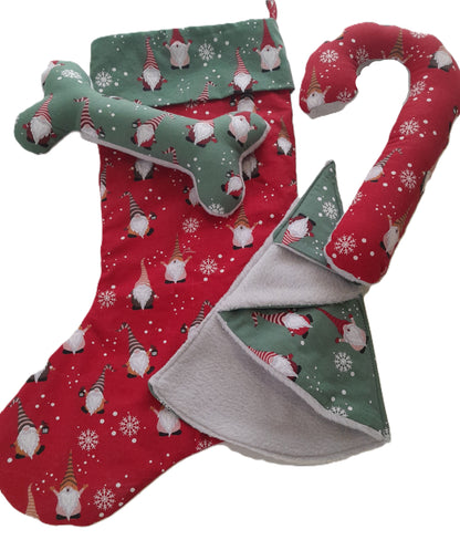 J&F Kerstsok Medium – Kerstcadeau met zachte speeltjes