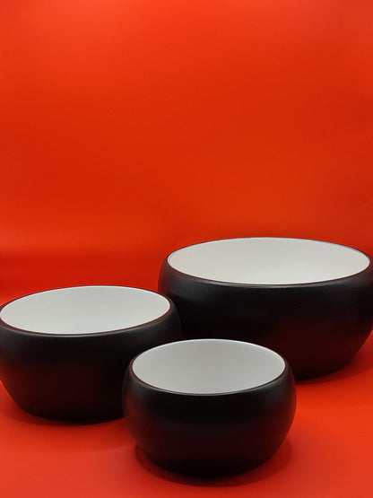 Wolters Keramische voerbak large – Zwart-wit design