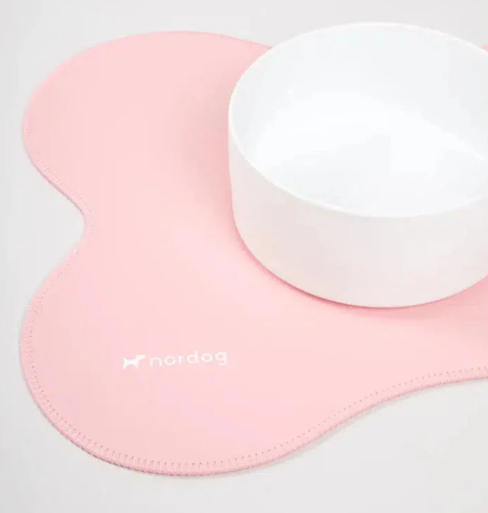 Nordog waterafstotende placemat voor voer- en drinkbakken- candyroze