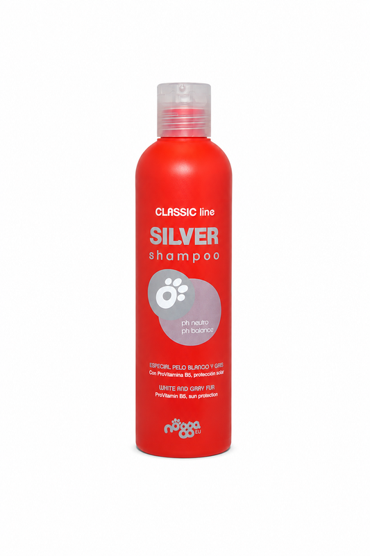 vachtverzorging Nogga Silver hondenshampoo voor een gekleurde vacht 